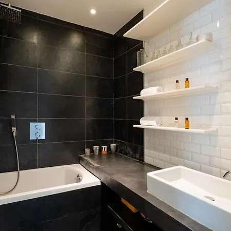 Appartement Veeve - Curves & Colours *