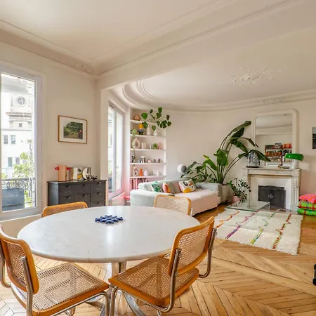 Appartement Veeve - Curves & Colours Parijs